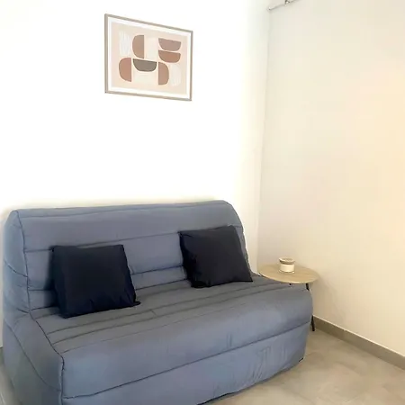 Air-conditioned On The Port Side *