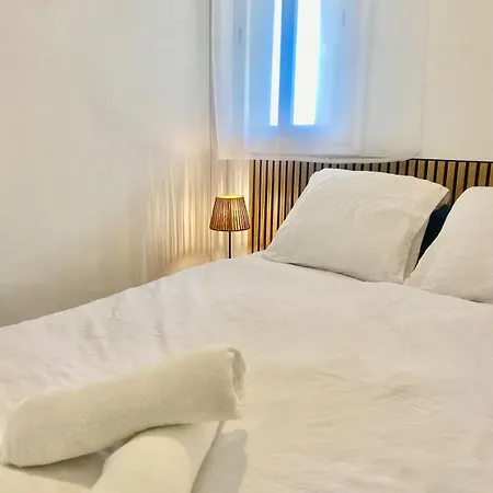 Air-conditioned On The Port Side Lägenhet *