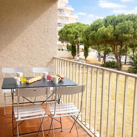 Апартаменты Air-conditioned On The Port Side Кане