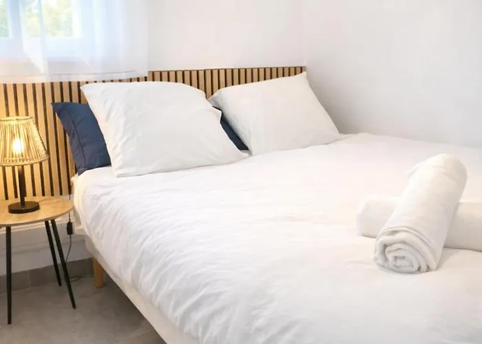 Apartman Air-conditioned On The Port Side *